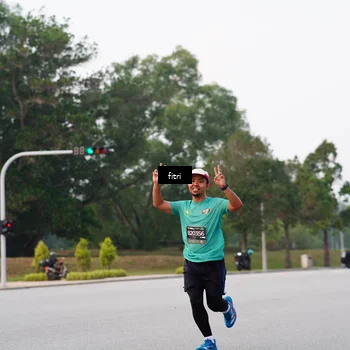 Runner Photo 6191062