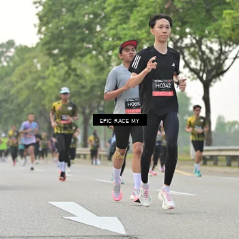 Runner Photo 6191070