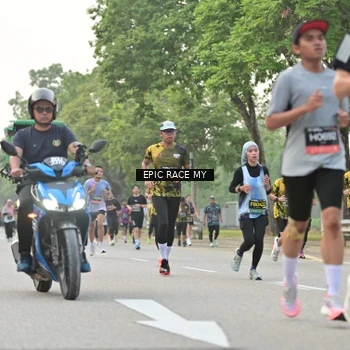 Runner Photo 6191101