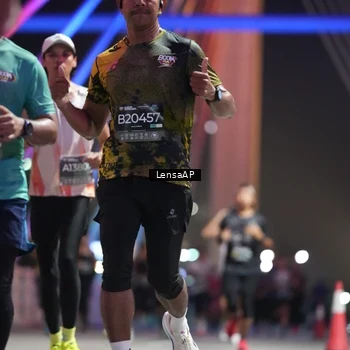 Runner Photo 6191106