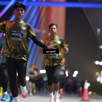 Runner Photo 6191111