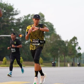Runner Photo 6191114