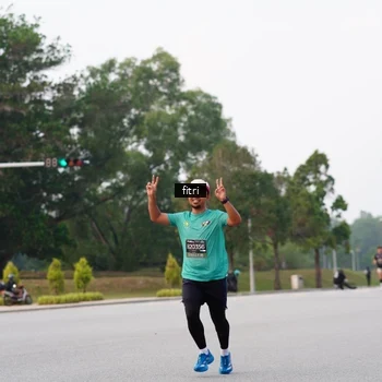 Runner Photo 6191121