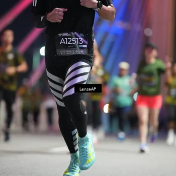 Runner Photo 6191157
