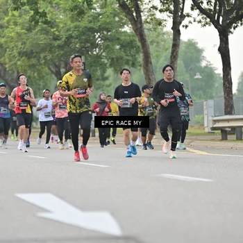 Runner Photo 6191160