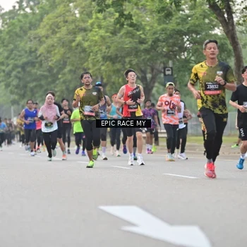 Runner Photo 6191255