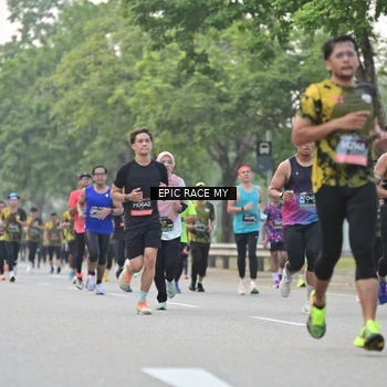 Runner Photo 6191272