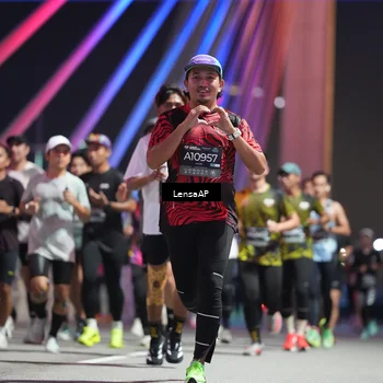 Runner Photo 6191274