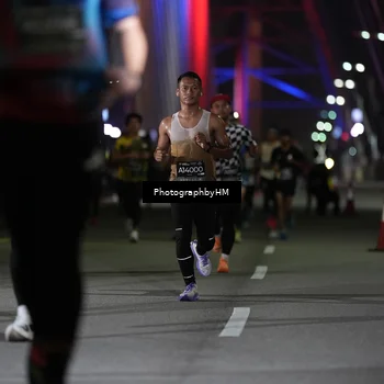 Runner Photo 6191293
