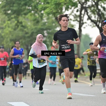 Runner Photo 6191323