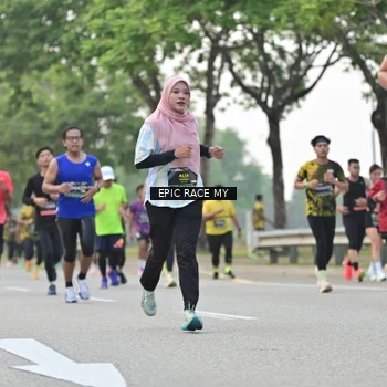 Runner Photo 6191354