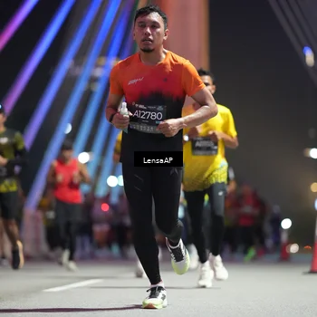 Runner Photo 6191387