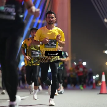 Runner Photo 6191389