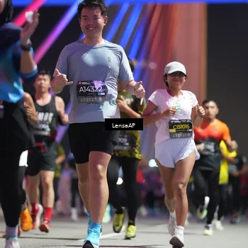 Runner Photo 6191468