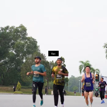 Runner Photo 6191476