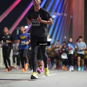 Runner Photo 6191518
