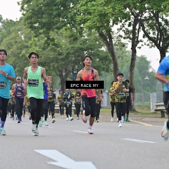 Runner Photo 6191534