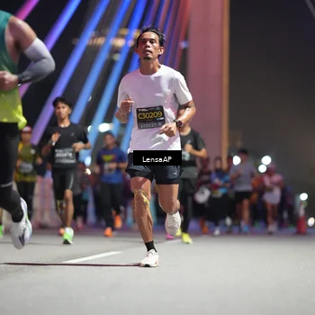 Runner Photo 6191554