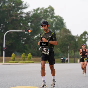 Runner Photo 6191587