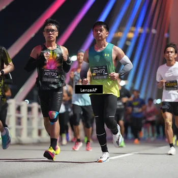 Runner Photo 6191590