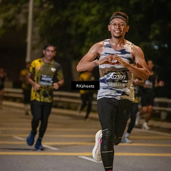 Runner Photo 6191593