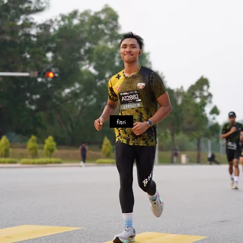 Runner Photo 6191675