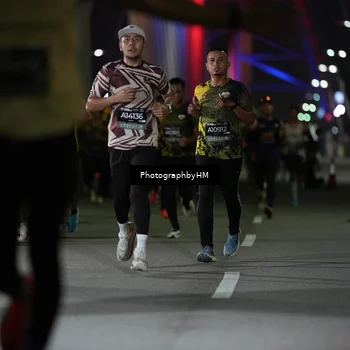 Runner Photo 6191698