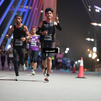 Runner Photo 6191703