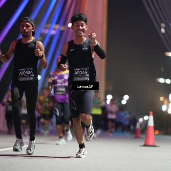 Runner Photo 6191706