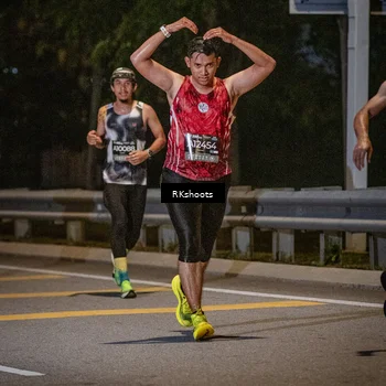 Runner Photo 6191714