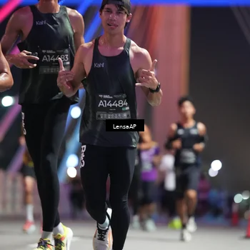 Runner Photo 6191736