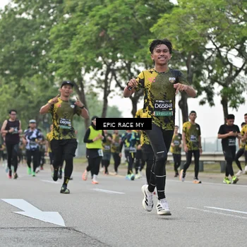 Runner Photo 6191766