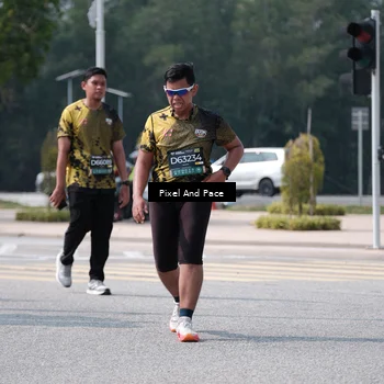 Runner Photo 6191801