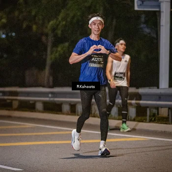 Runner Photo 6191810