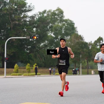 Runner Photo 6191816