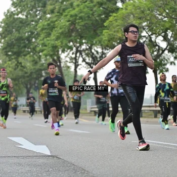 Runner Photo 6191824
