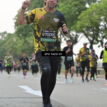 Runner Photo 6191825