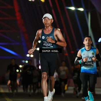 Runner Photo 6191844