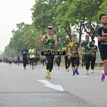 Runner Photo 6191857
