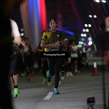 Runner Photo 6191868