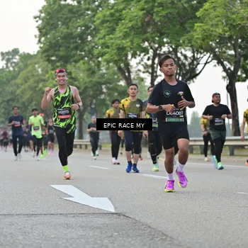 Runner Photo 6191878