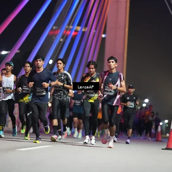 Runner Photo 6191937
