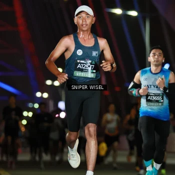 Runner Photo 6191993