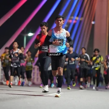 Runner Photo 6192010