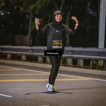 Runner Photo 6192048