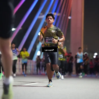 Runner Photo 6192098