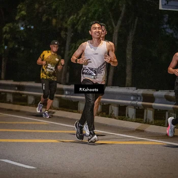 Runner Photo 6192134