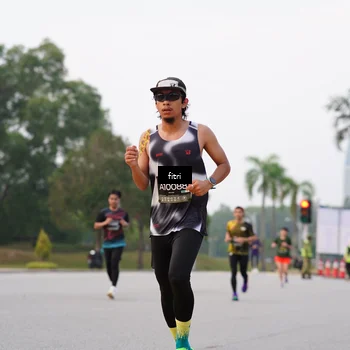 Runner Photo 6192135