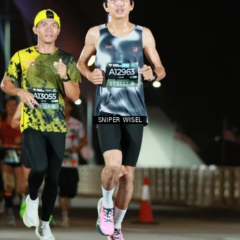 Runner Photo 6192140