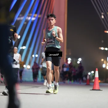 Runner Photo 6192176